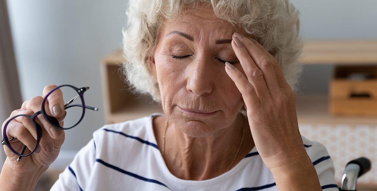 A woman experiencing stroke symptoms.