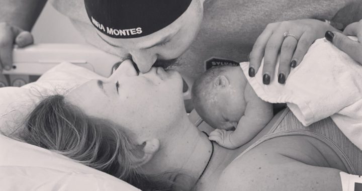 Jenna Miramontes giving birth to her daughter, Sailor.