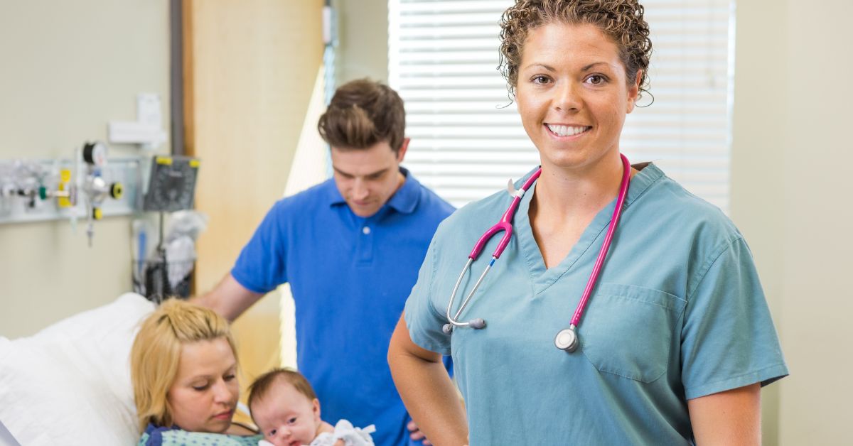 Midwife vs. Doula vs. OBGYN What’s the Difference? Mercy Health Blog