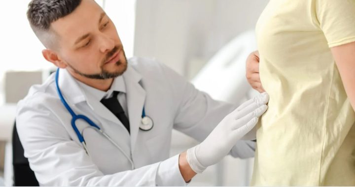 what does a gastroenterologist do