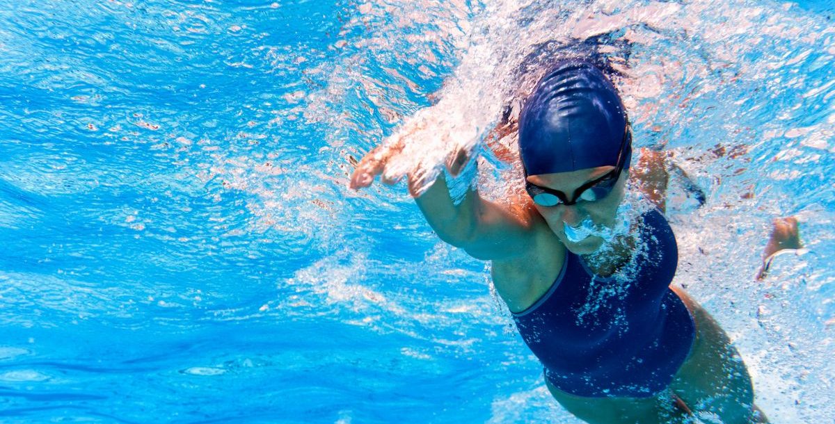 how to prevent swimmer's ear