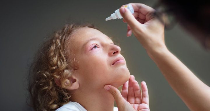 pink eye medication
